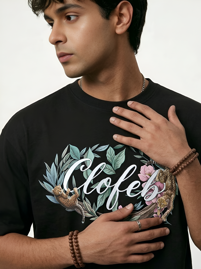 CLOFEB GRAPHICS OVERSIZED T SHIRT